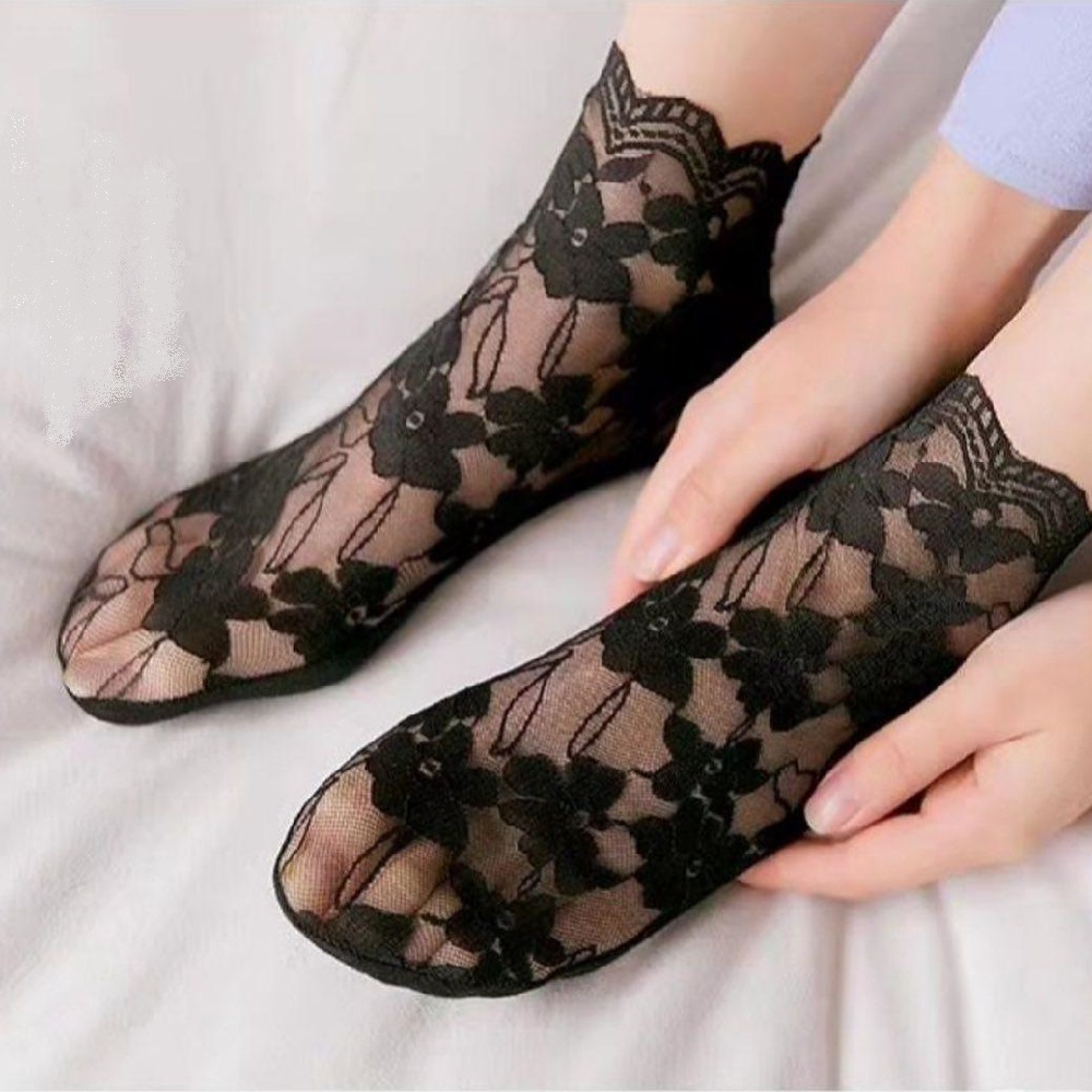 جوراب گیپور زنانه مجلسی طرح شکوفه